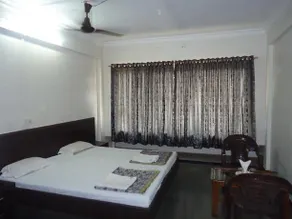 Nashik Guest House - Image 5