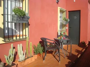 Babel Hostel Sevilla - Image 3