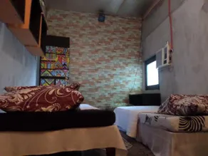 Make My Trip Travel Guest Room - Image 5