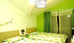 Walk In The West Lake Hostel - Image 2