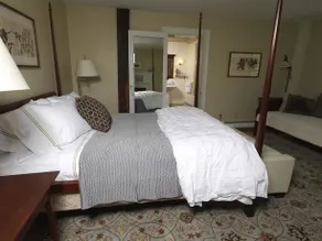 Bellows Walpole Inn - Image 5