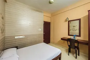 Day Springs by OYO Rooms - Image 3