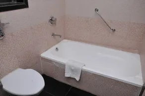 Hotel Goradia Shirdi - Image 2