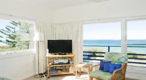 Eden On the Beach - beachside getaway - Image 2