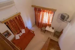 Despina - Image 4