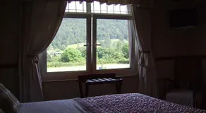 Y Llwyn Guest House Corwen - Image 5