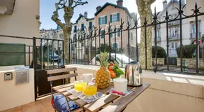 Welkeys Apartment - Carnot Biarritz - Image 2