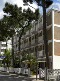 Hotel Nevia - Image 2