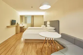 HanTing Express Hotel (Harbin International Exhibition Center Hongxiang Road) - Image 5