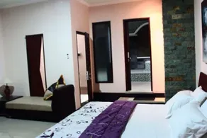 Beranda Private Villa - Image 4