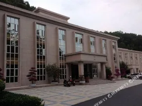 jiexi jingming Holiday Village - Image 3