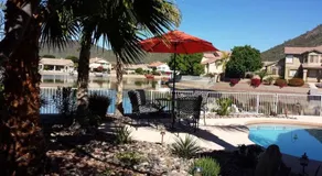 Glendale Arizona Lakeside Property - Image 5