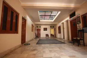 V.K. Hotel - Image 3
