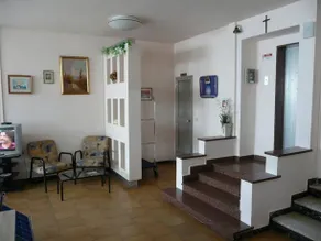 Hotel Pupa - Image 2