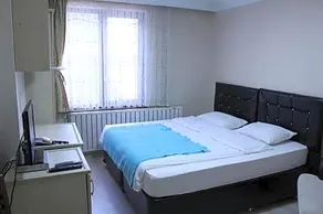 Cag Hotel - Image 2