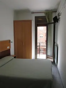 Hostal Ballestero - Image 4