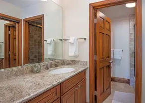 Highlands Lodge 107 - Image 3