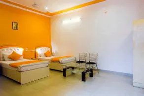 Oyo 4434 Hotel Srg - Image 5