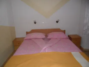 Rooms and Apartments Jerman - Image 4