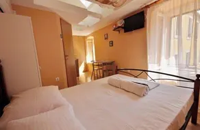 Guest House In The Palace - Image 5