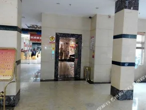 Meizhou Jiayuan Hotel (Meizhou Xueyi Middle School) - Image 2