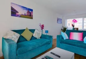Liverpool Riverviews - Image 4