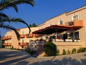 Bella Vista Hotel - Image 2