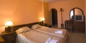 Family Hotel Zora - Image 2