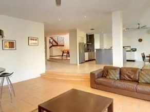 Tarcoola 41 - 5 BDRM Canal Home with Pool - Image 3