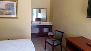 Murphy Motel - Image 2