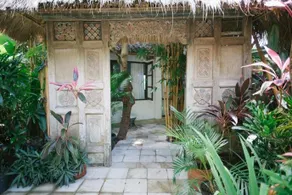 Carlos' House - Image 2