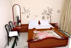 Hotel Maheshwari - Image 3