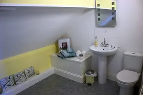 The Olde House B&B And Tea Shop - Image 4