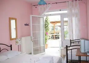 Paschalia Apartments - Image 3