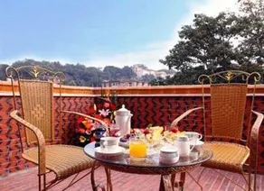 Remy's Garden Hotel - Image 3