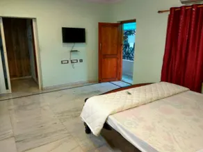 Paradise Home Guest House - Image 2