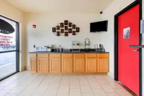 OYO Hotel McAlester Hwy 69 OK - Image 3