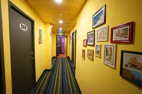 CyanRain Hotel - Image 3