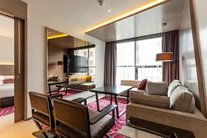 Best Western Plus Sukhumvit 1 - Image 2