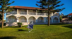 Kondarini's Sea View Studios - Image 5