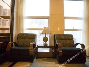 Yifeng Hotel (Wenli College Honghe Campus Store) - Image 2