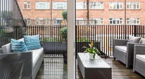 Premier Penthouse Apartment - Image 3