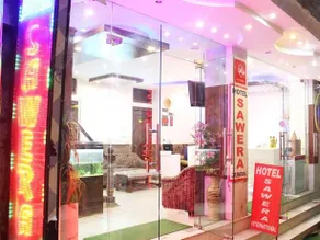 OYO Rooms Arakashan Road 7875 - Image 2