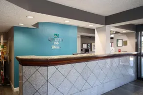 Quality Inn Clinton - Image 3