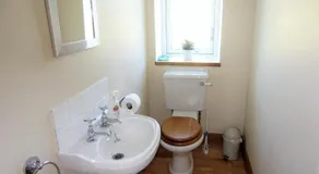 Kenmore Villa - Image 3