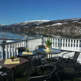 Eidsvag Bed & Breakfast - Image 2