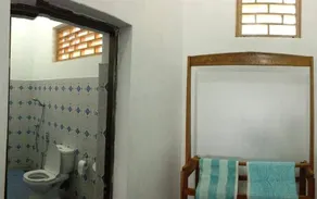 Sea Rock Beach Hotel - Image 3