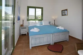 Avra - Image 3
