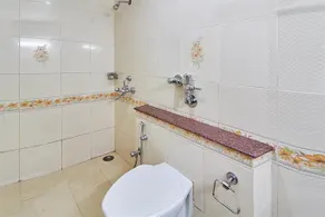 Hotel Sabari Park - Image 4