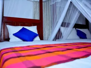 Hotel Romaya by OYO Rooms - Image 2